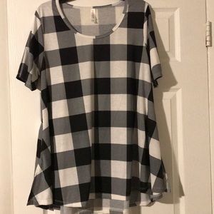 LulaRoe blouse